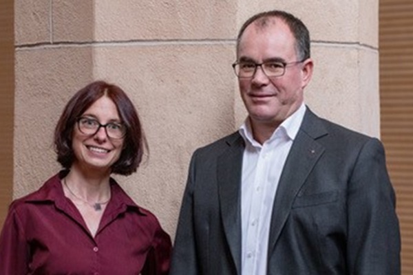 Foto B. Schäffel u. U. Lynn